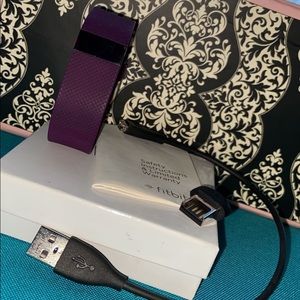 Fitbit Charge HR plum size small